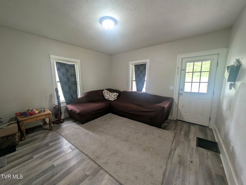 Photo #22: 627 Dixie Street