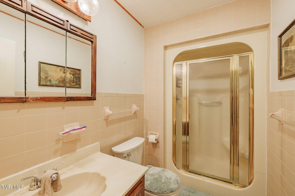 Photo #10: 1424 Sycamore Street