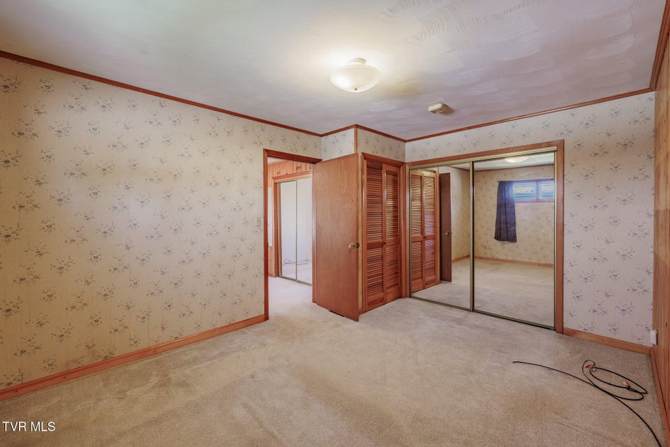 Photo #11: 1424 Sycamore Street