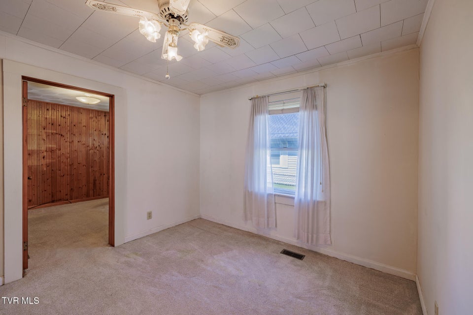 Photo #14: 1424 Sycamore Street