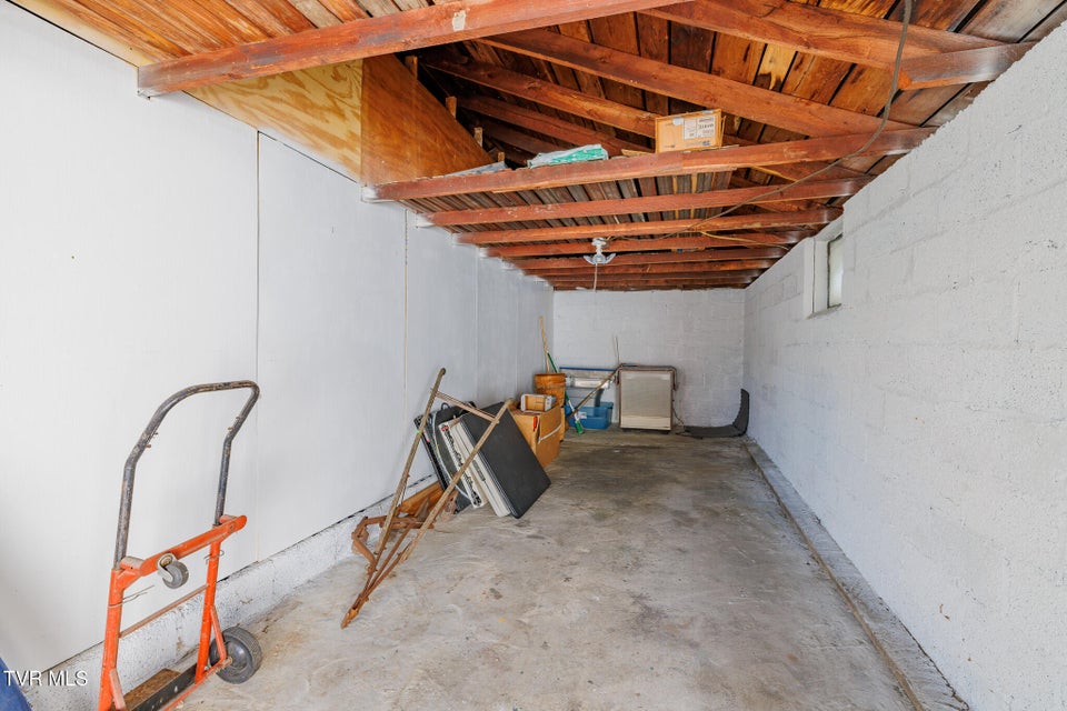 Photo #18: 1424 Sycamore Street