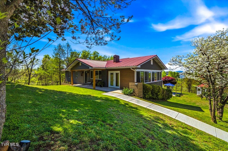 Photo #3: 1845 Bouldercrest Drive