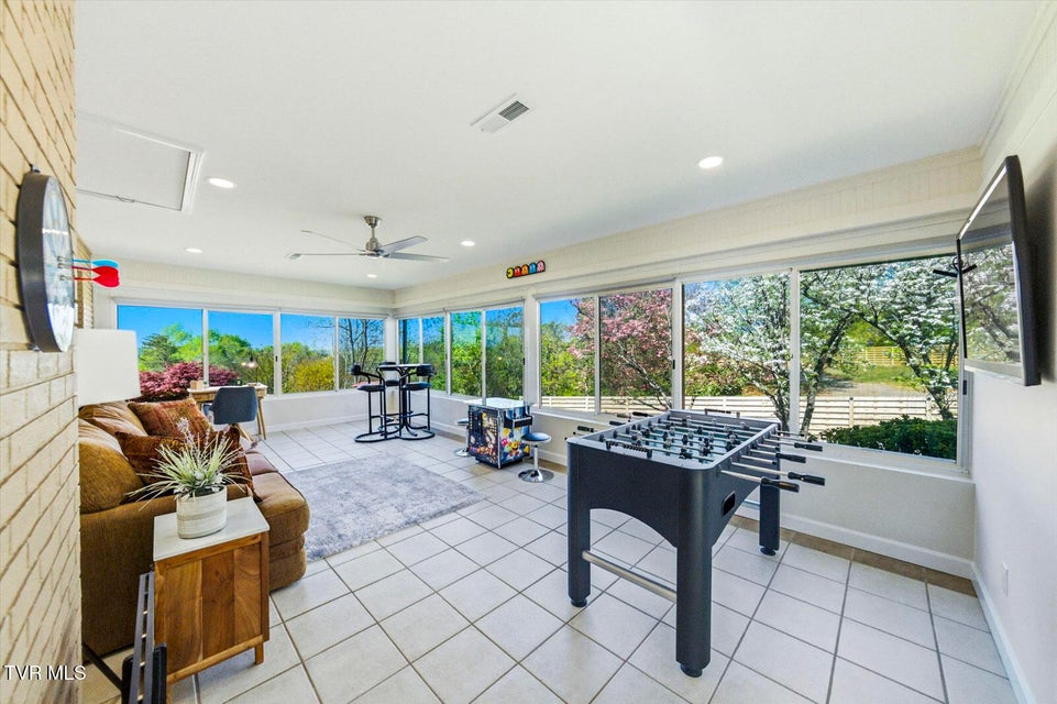 Photo #19: 1845 Bouldercrest Drive