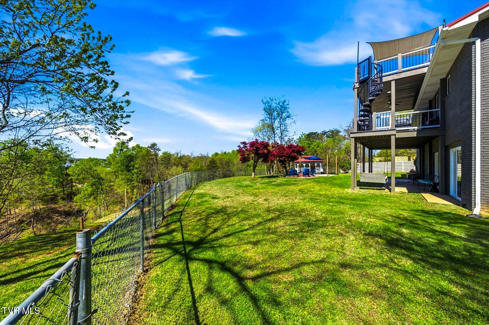 Photo #57: 1845 Bouldercrest Drive