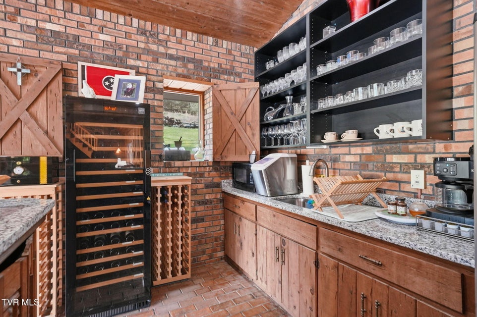 Photo #27: 4953 Weaver Pike