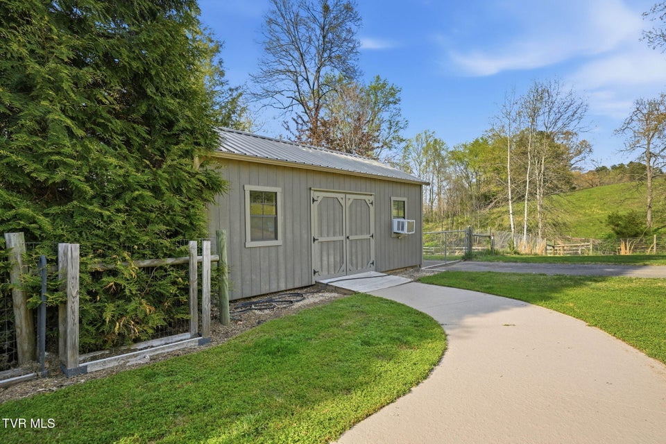 Photo #32: 4953 Weaver Pike