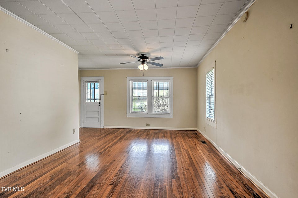 Photo #7: 1424 Bristol Caverns Highway