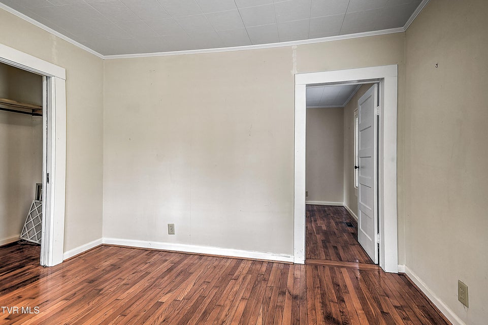 Photo #13: 1424 Bristol Caverns Highway