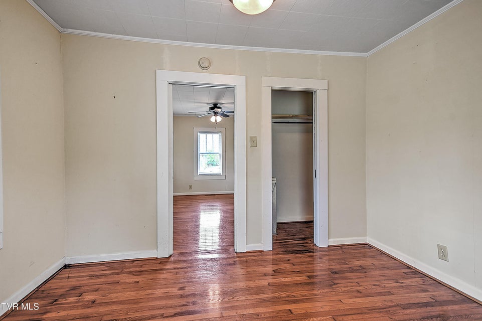 Photo #14: 1424 Bristol Caverns Highway