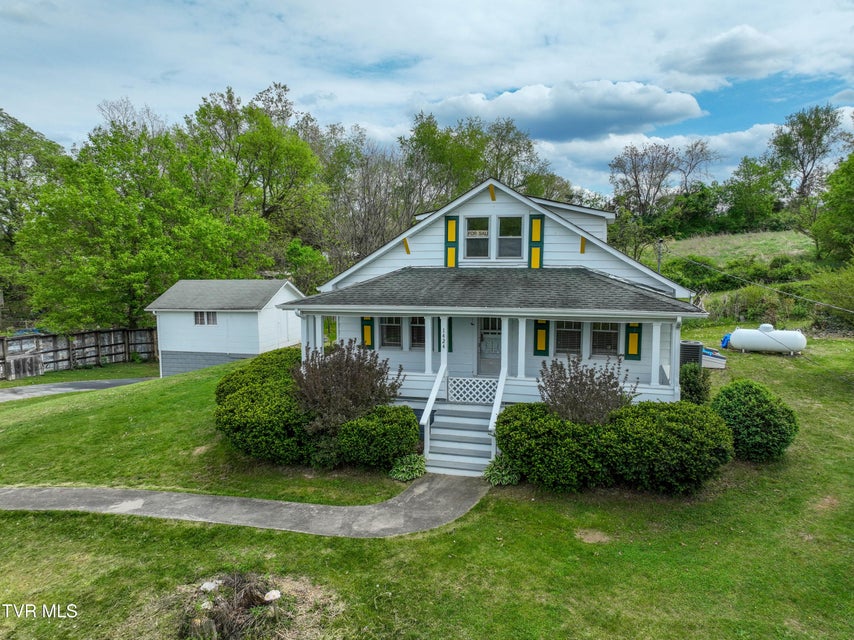 Photo #2: 1424 Bristol Caverns Highway