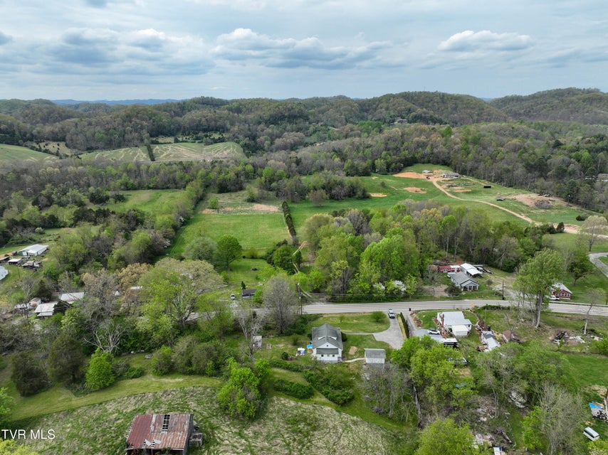 Photo #37: 1424 Bristol Caverns Highway