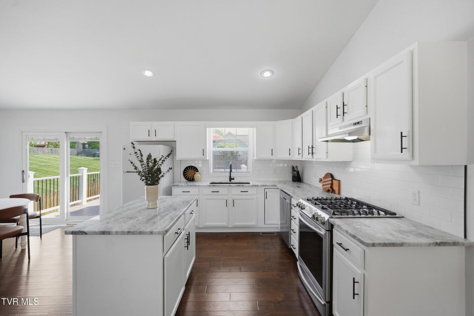 Photo #11: 200 Crystal Springs Circle