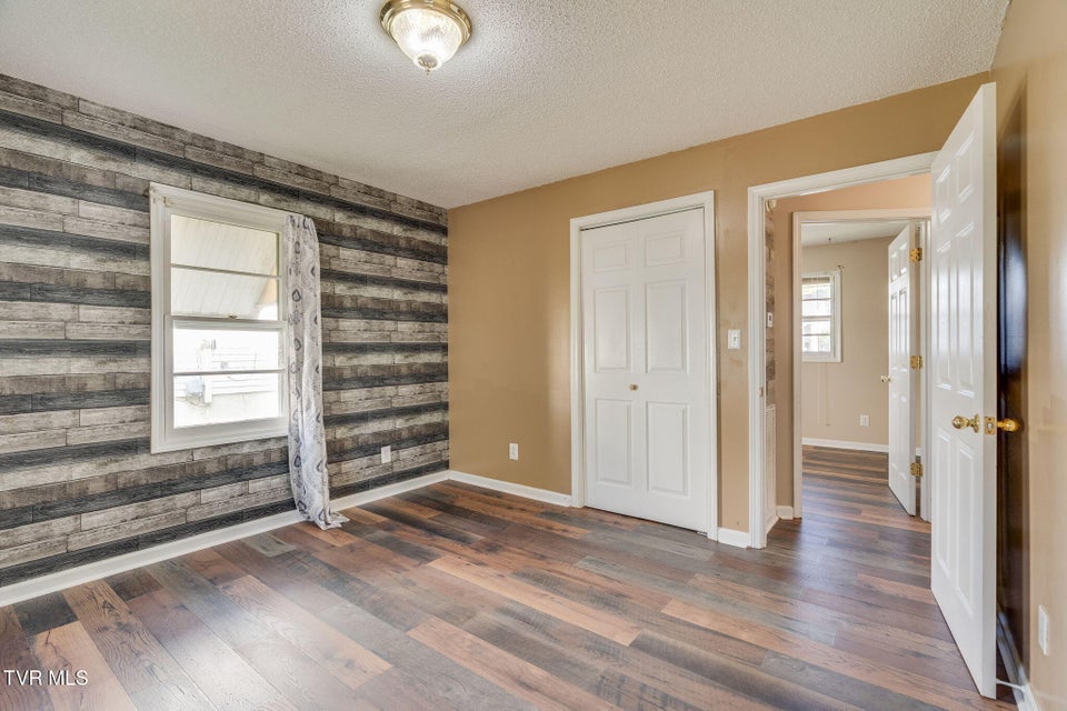 Photo #13: 111 E Street