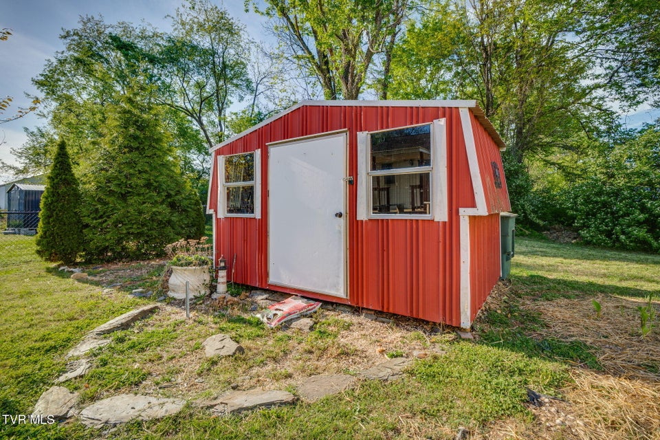 Photo #25: 111 E Street