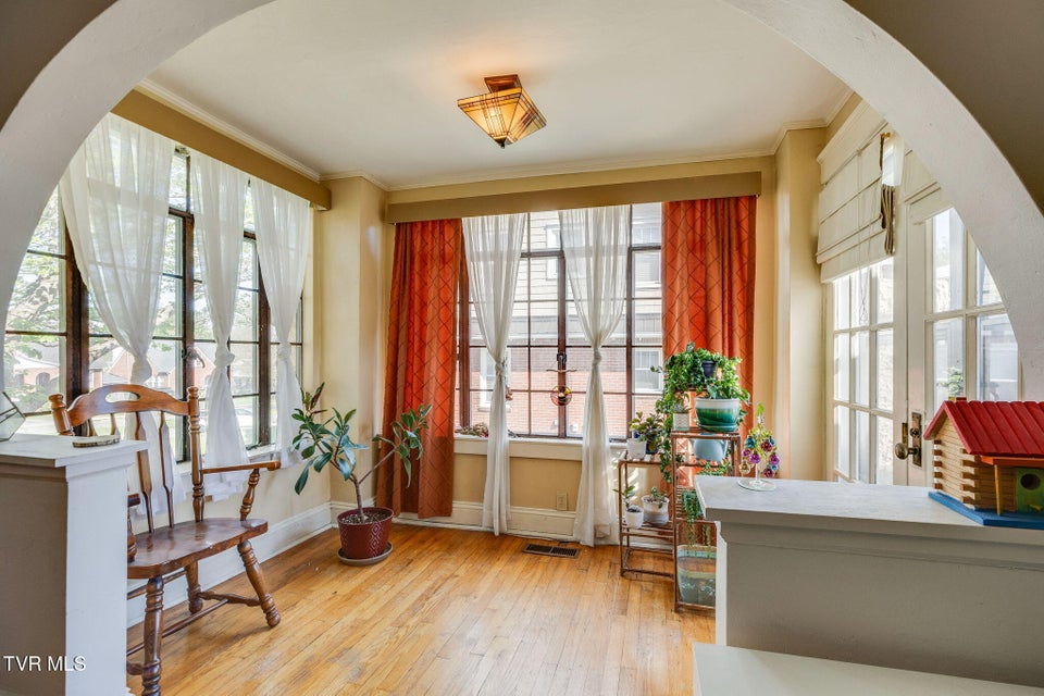 Photo #9: 302 Daytona Place