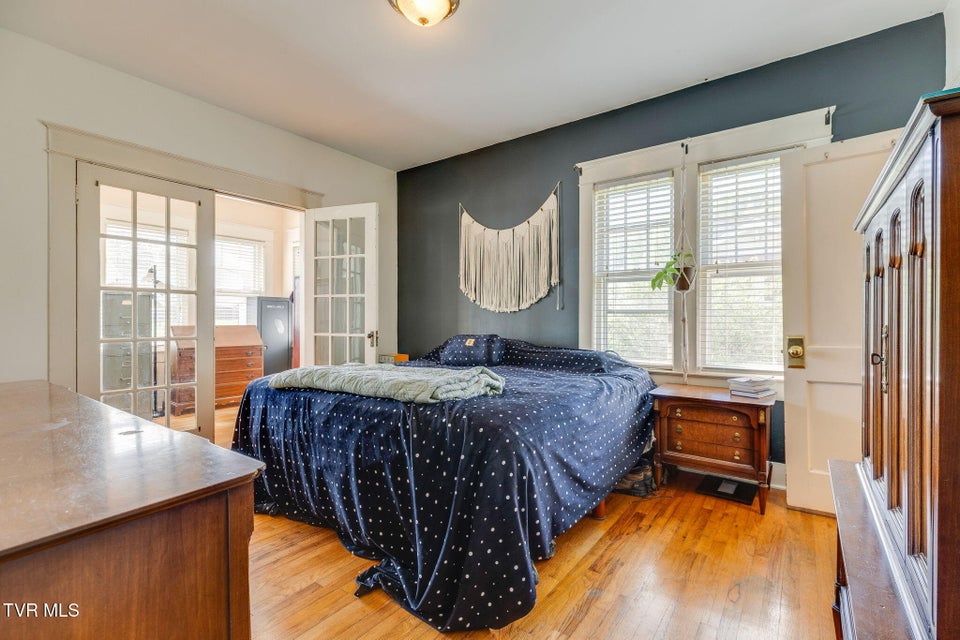 Photo #13: 302 Daytona Place