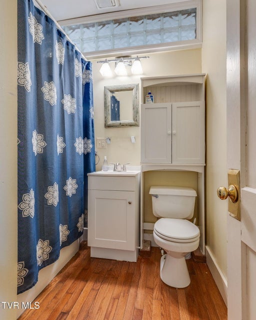 Photo #21: 302 Daytona Place