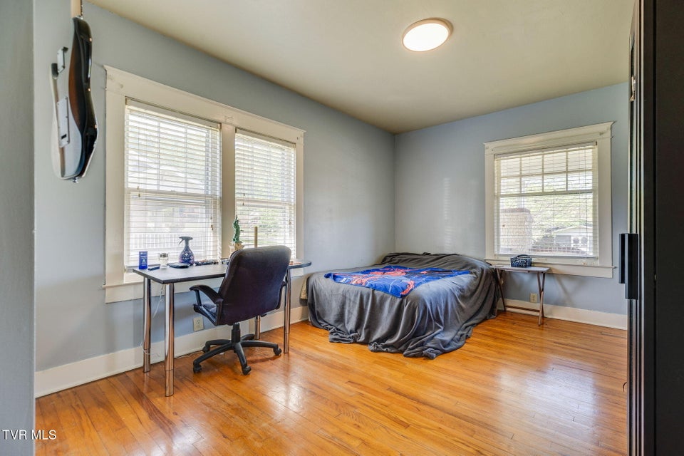 Photo #22: 302 Daytona Place