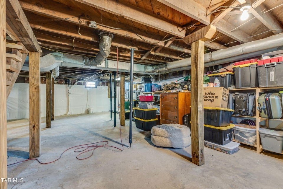 Photo #26: 302 Daytona Place