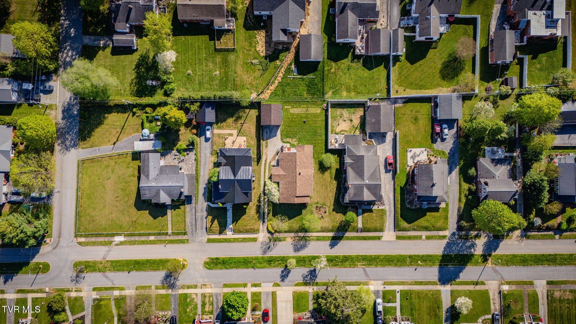 Photo #36: 302 Daytona Place