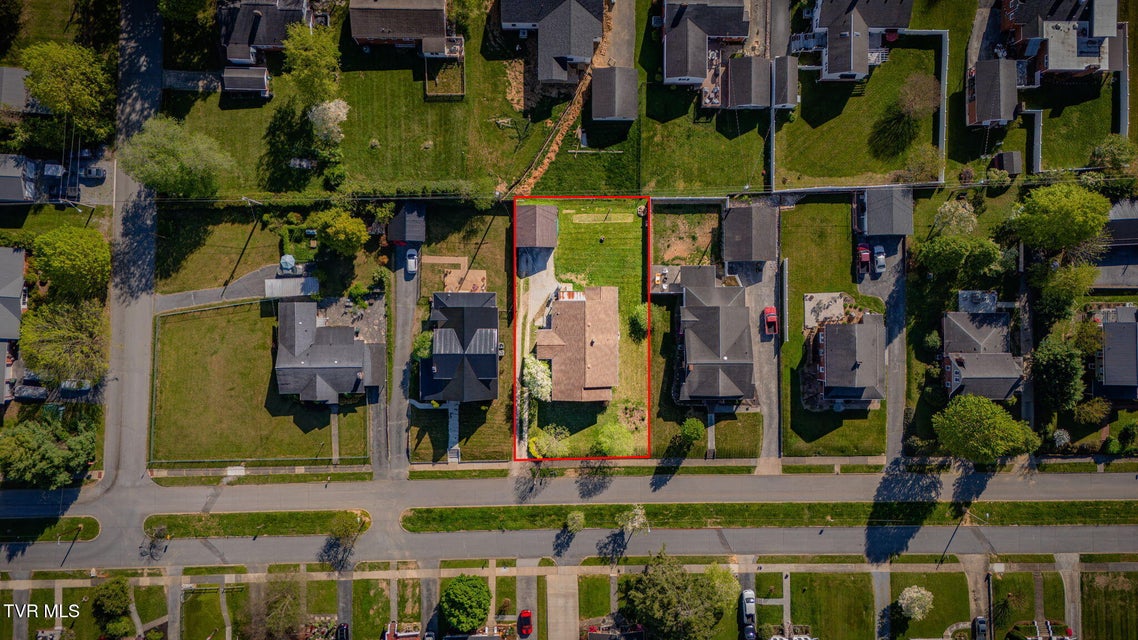 Photo #37: 302 Daytona Place