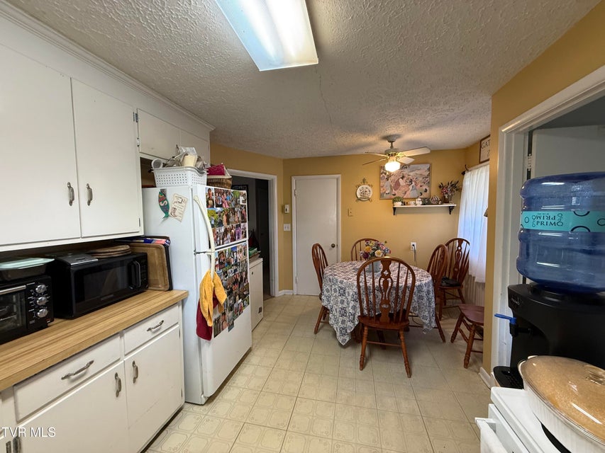 Photo #6: 709 Oakdale Road