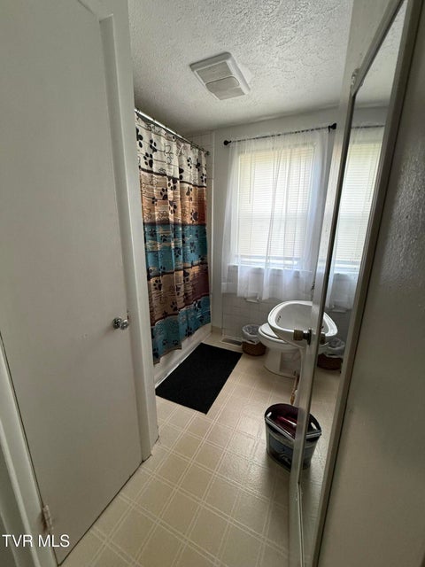 Photo #9: 709 Oakdale Road