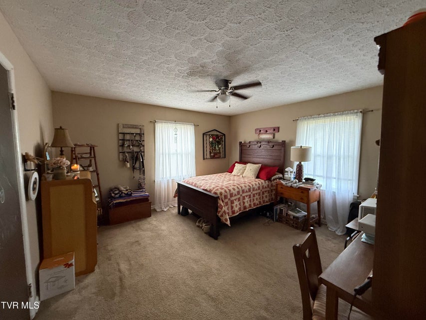 Photo #11: 709 Oakdale Road