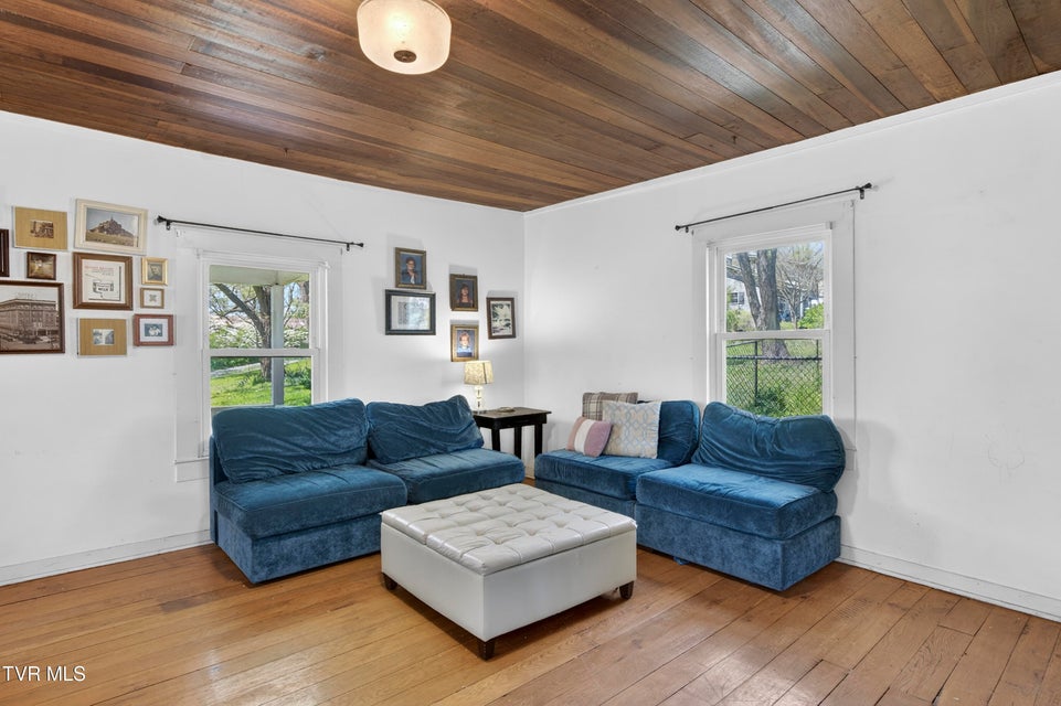 Photo #28: 20217 Shadowood Circle