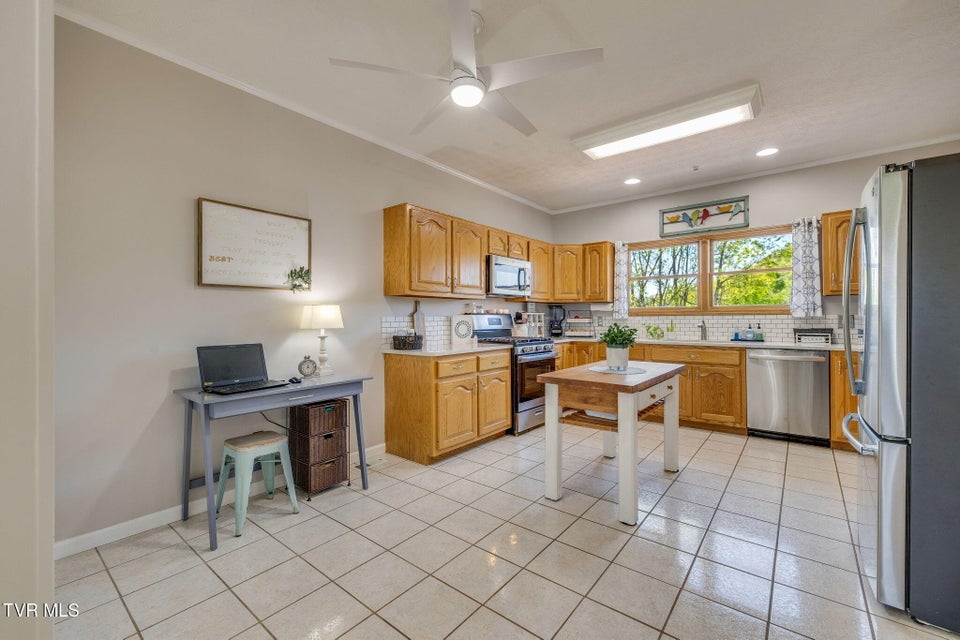 Photo #14: 127 West Lake Drive