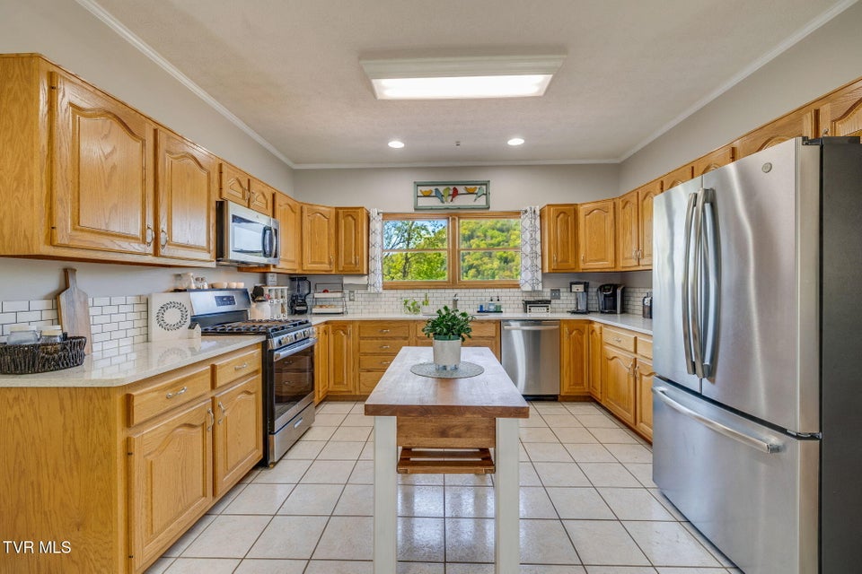 Photo #15: 127 West Lake Drive