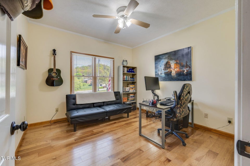 Photo #37: 127 West Lake Drive