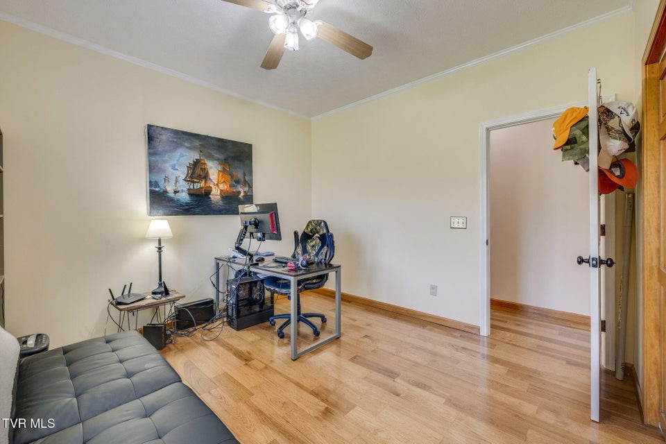 Photo #38: 127 West Lake Drive