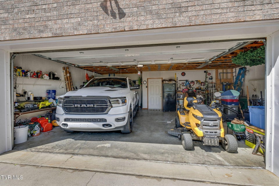 Photo #51: 127 West Lake Drive