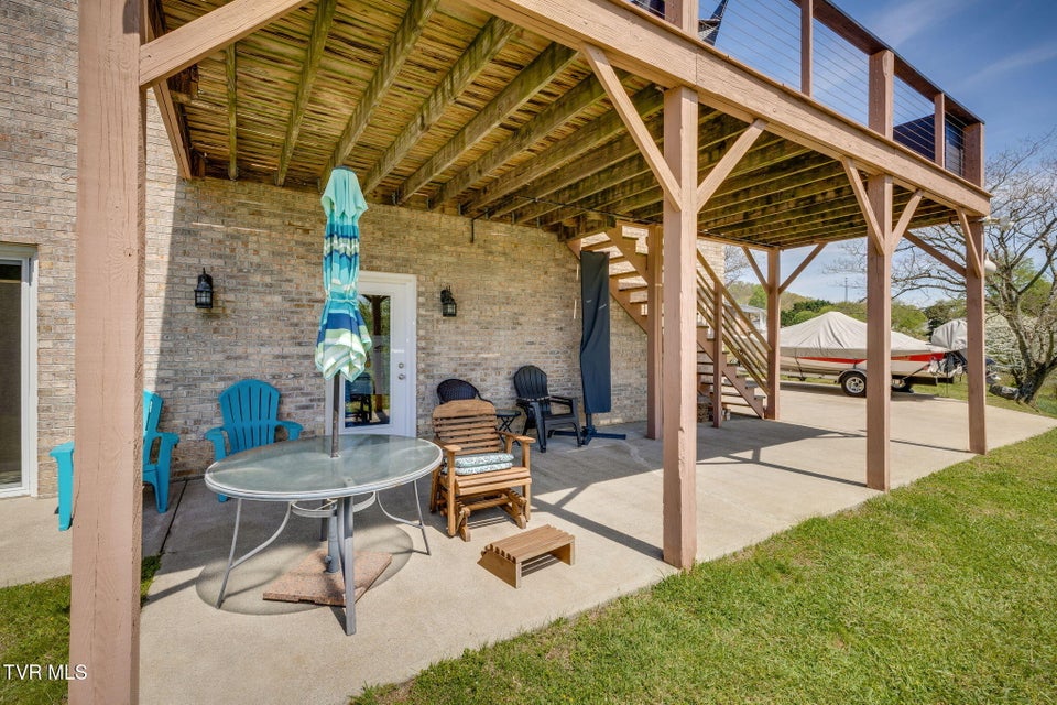 Photo #56: 127 West Lake Drive