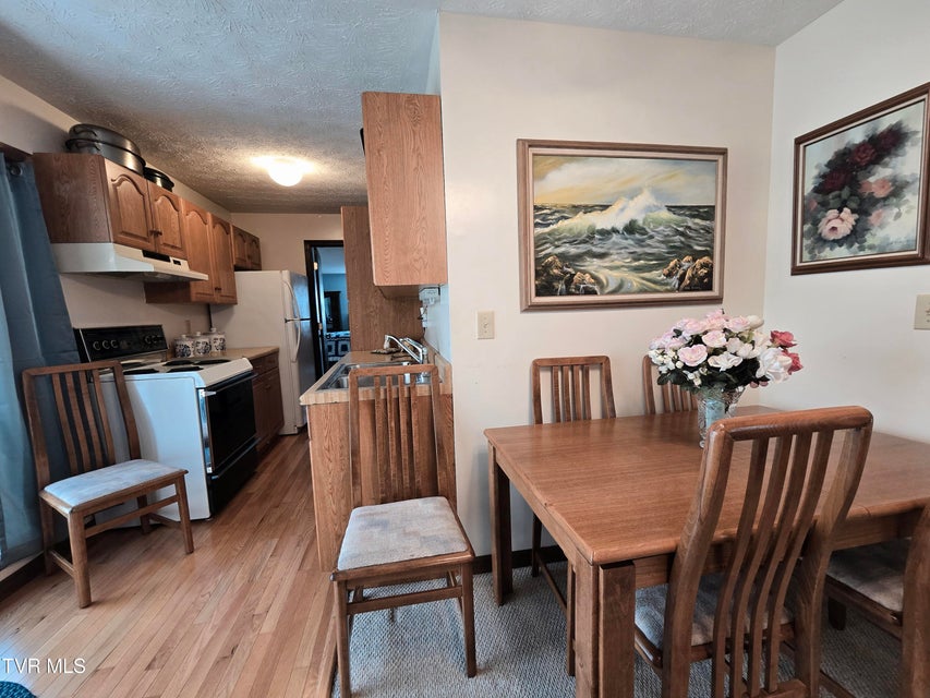 Photo #19: 326 Cove Creek Road