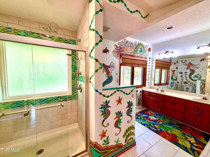 Photo #9: 185 Mcafee Bluff