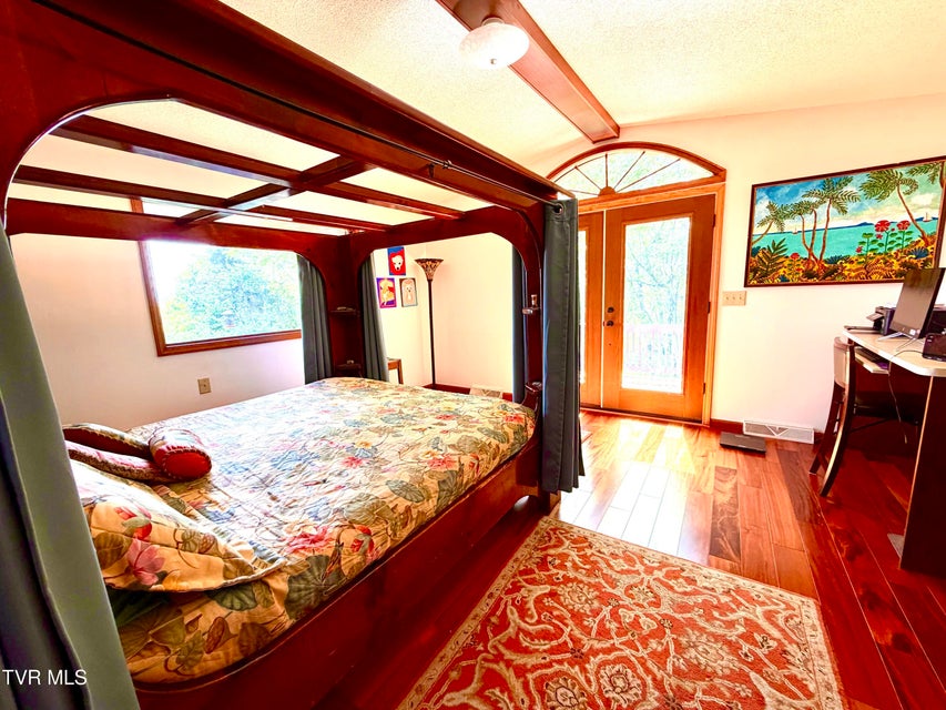 Photo #6: 185 Mcafee Bluff