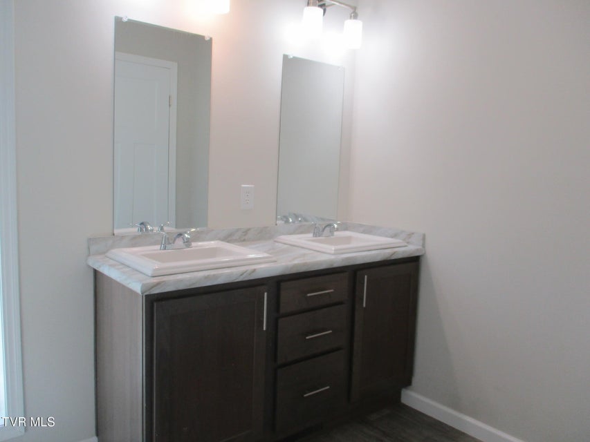 Photo #14: 8460 Reedy Creek Road