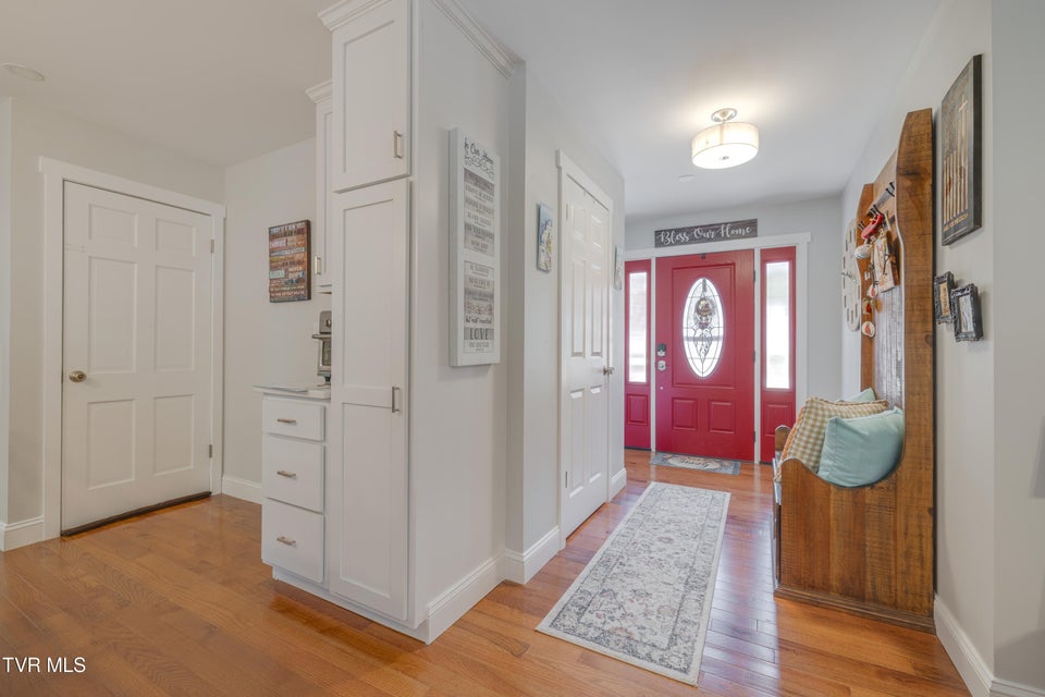 Photo #7: 460 Oak Hill Street