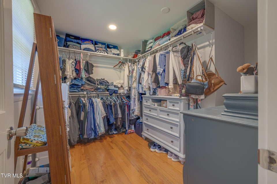 Photo #24: 460 Oak Hill Street