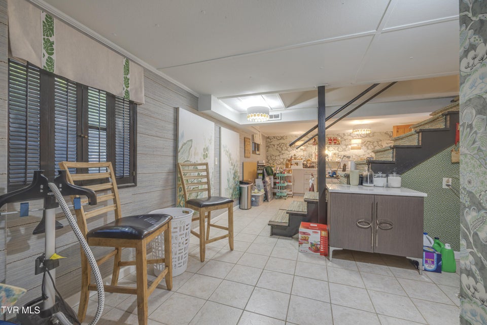 Photo #33: 460 Oak Hill Street