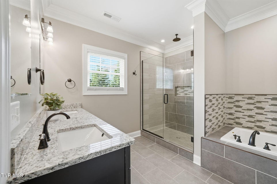 Photo #25: 2630 Edinburgh Channel Road