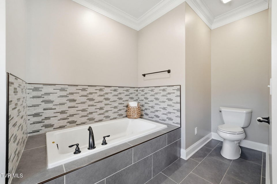 Photo #26: 2630 Edinburgh Channel Road