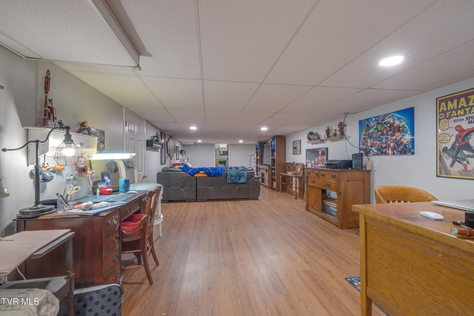 Photo #40: 460 Oak Hill Street