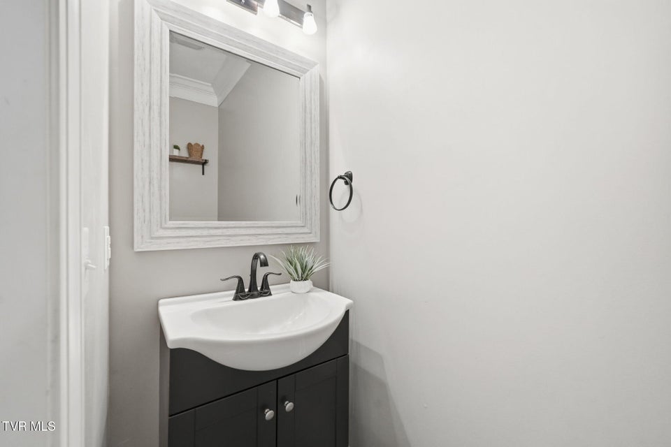 Photo #28: 2630 Edinburgh Channel Road