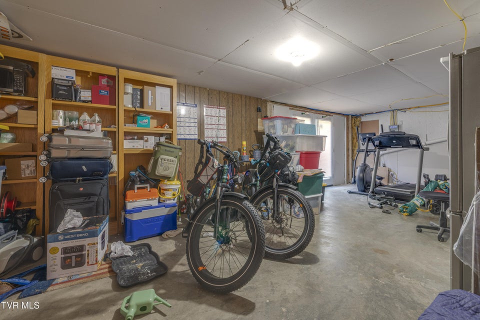 Photo #45: 460 Oak Hill Street