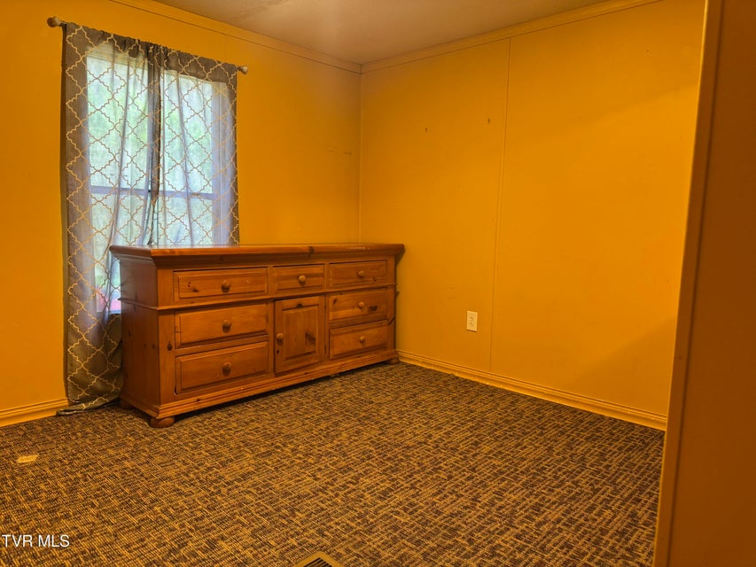 Photo #22: 90 Railroad Avenue