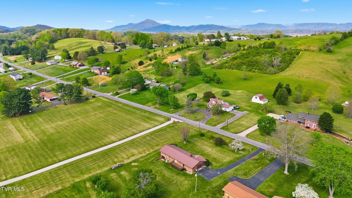 Photo #11: 556 Valley Drive