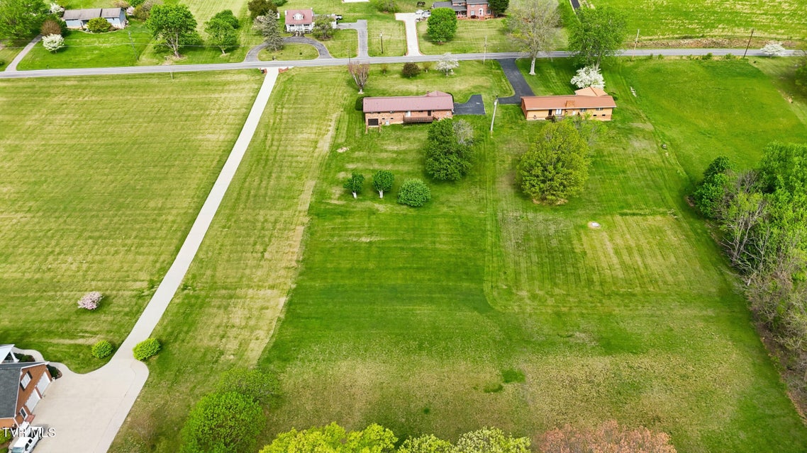 Photo #12: 556 Valley Drive